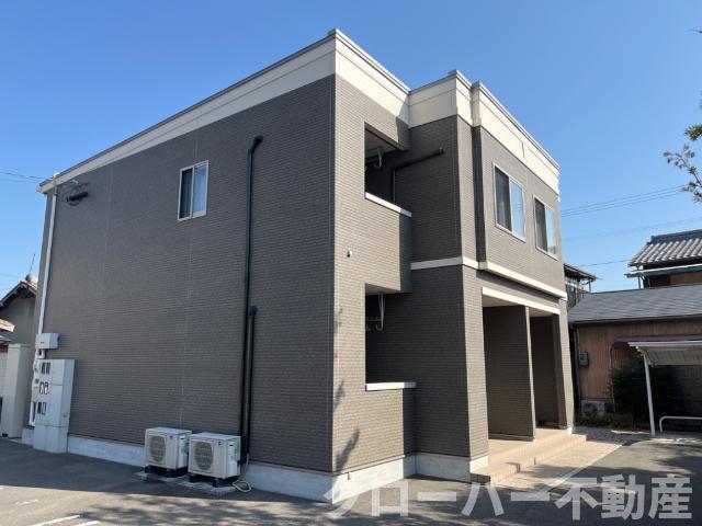 建物外観　外観写真（昼）