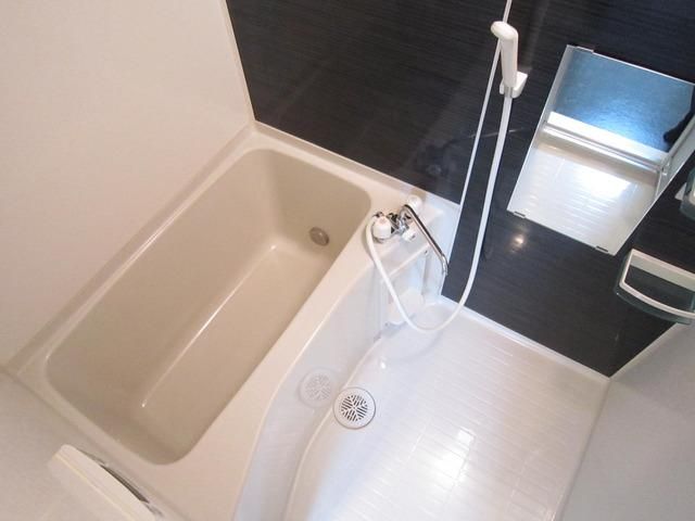 バス・シャワールーム　同じタイプの別部屋