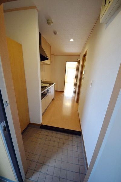 玄関　★お部屋探しは株式会社タウンハウジング東京まで★