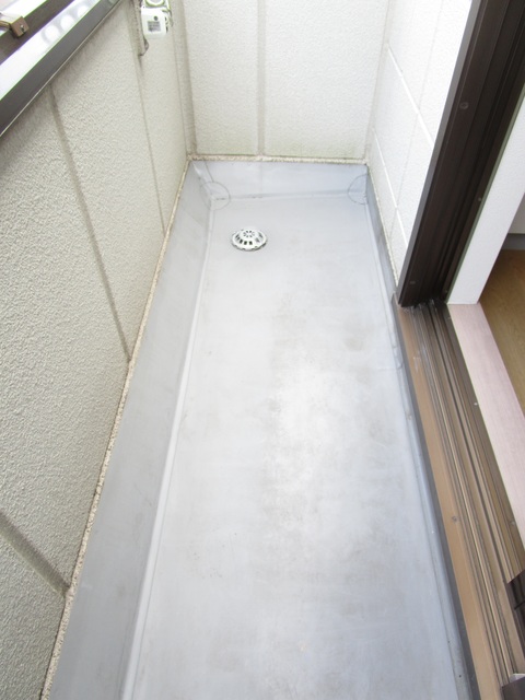 バルコニー　※別部屋の参考写真となります。