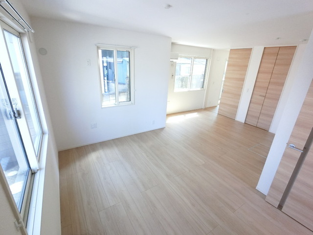 居室・リビング　リビング