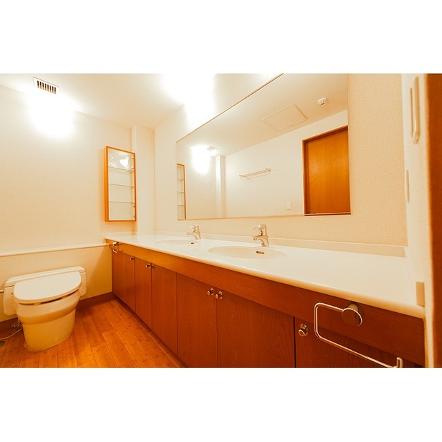 バルコニー　※写真は同タイプ住戸です。