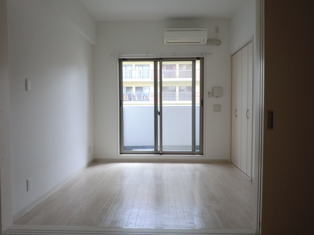 その他部屋・スペース　明るいお部屋です。