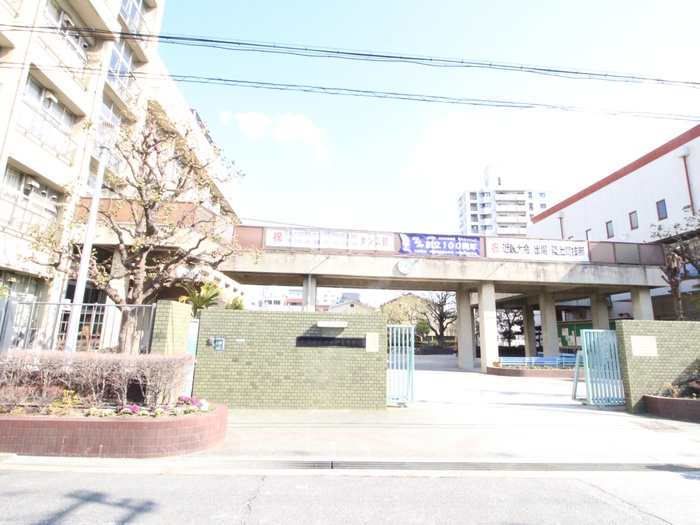 中学校　文の里中学校（中学校）まで1100m
