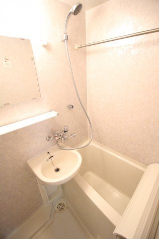 バス・シャワールーム　本郷エーワン東大前　文京区向丘1