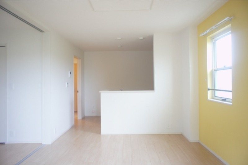 居室・リビング　図面と現状に相違がある場合には現状を優先