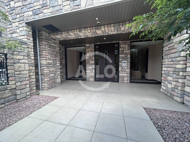 エントランス　レオングラン新大阪レジデンス　エントランス