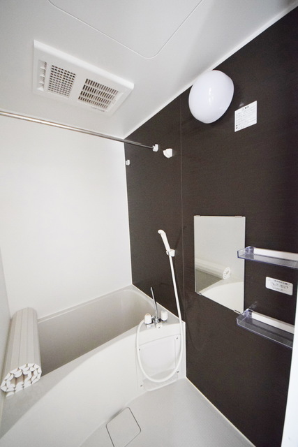 バス・シャワールーム　疲れもストレスも流そうっ