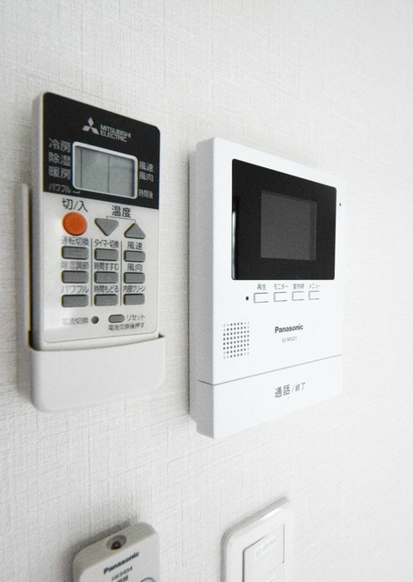 セキュリティ　はーい、どなた