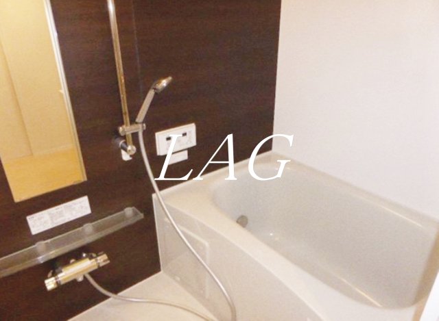 バス・シャワールーム　お風呂です。