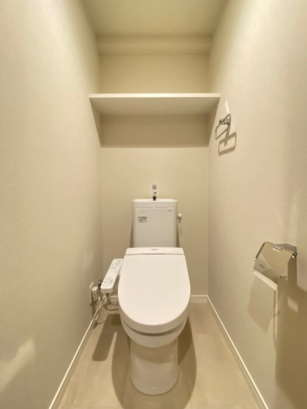 トイレ　※同物件別部屋参考画像