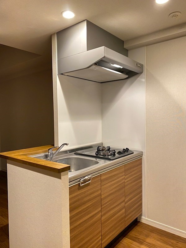 キッチン　※同物件別部屋参考画像