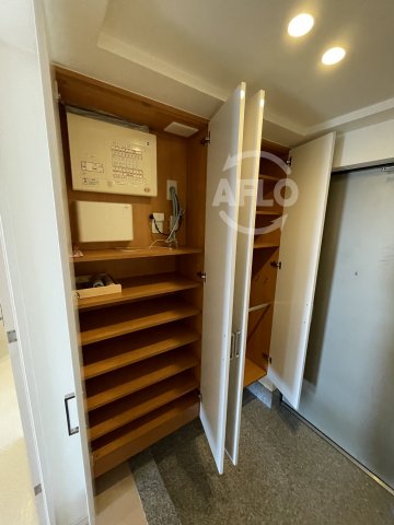 収納　福島ガーデンズタワー　シューズボックス