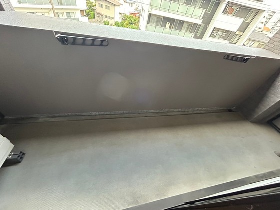 バルコニー　※別部屋の写真です