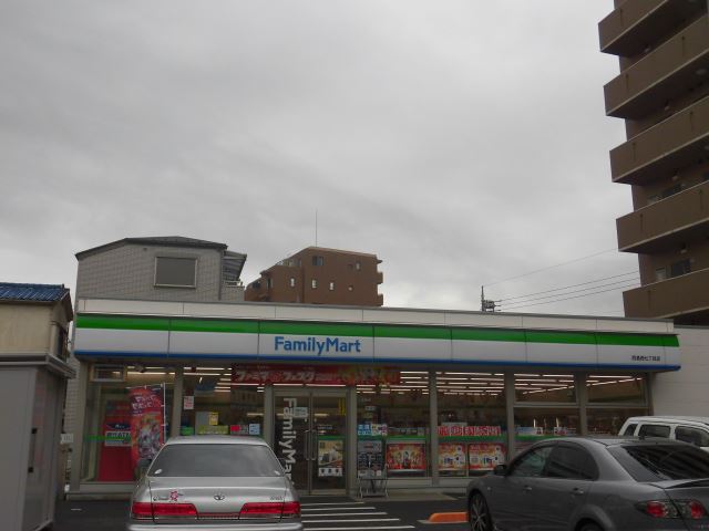 その他　ファミリーマート（その他）まで270m