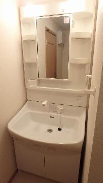 洗面設備　洗髪洗面化粧台