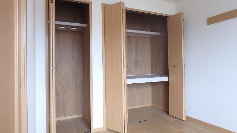 収納　クローゼット