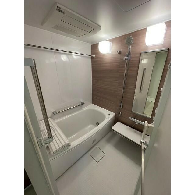 バス・シャワールーム　お風呂です