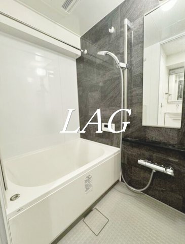 バス・シャワールーム　お風呂です。