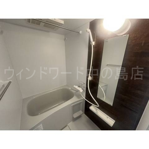 バス・シャワールーム　詳細は、ウィンドワード中の島店までご相談下さい。