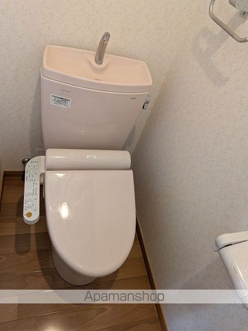 福島市 2階建 築13年のトイレ写真