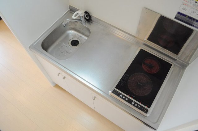 キッチン　広々キッチンで使い勝手抜群！！