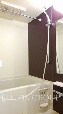 バス・シャワールーム　風呂