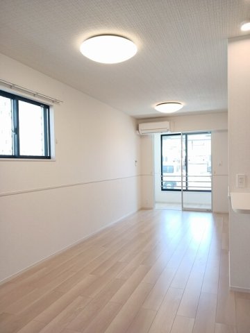 居室・リビング　ゆったり過ごせるリビングです