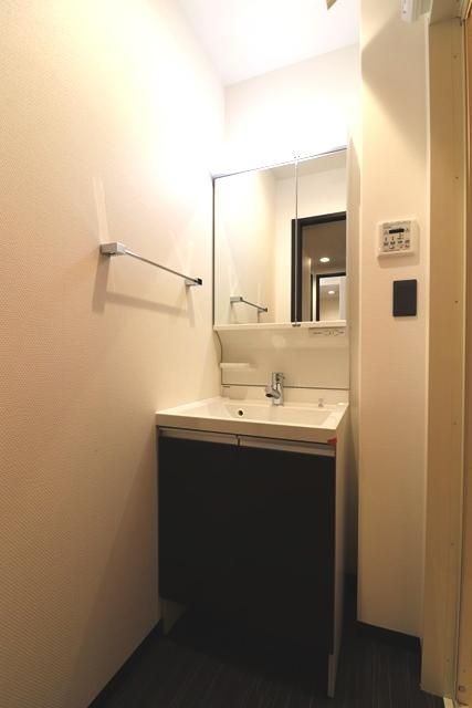 洗面設備　※代表タイプの写真のため実物と異なる場合がございます