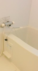 バス・シャワールーム　お風呂です。