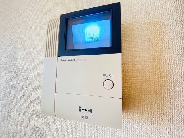 セキュリティ　同一建物内２０２号室内装写真転載