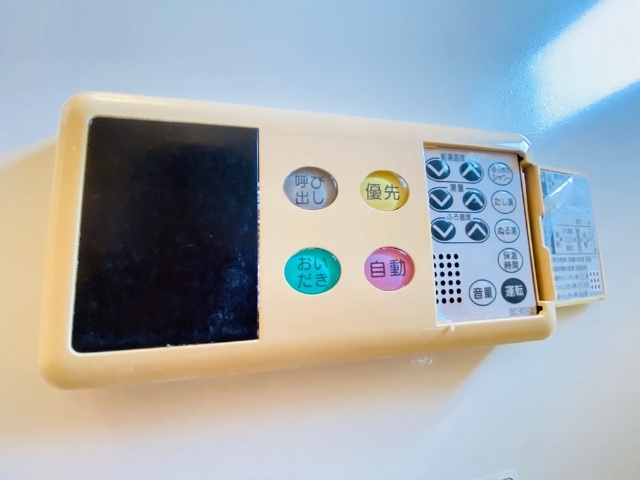 その他設備　同一建物内２０２号室内装写真転載