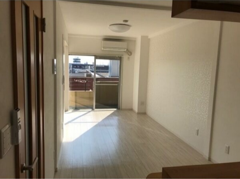 居室・リビング　図面と現状に相違がある場合には現状を優先