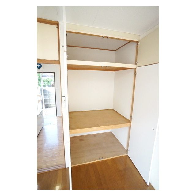 収納　シンプルで使いやすいクローゼット