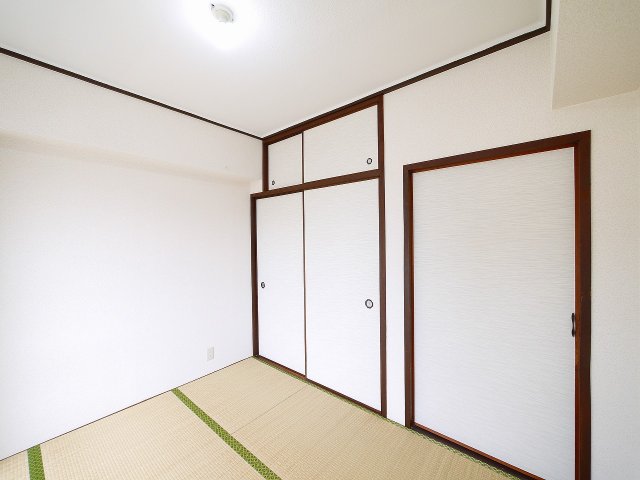 その他　和室ならではの温かな和の空間で寛ぎの時間を過ごせます