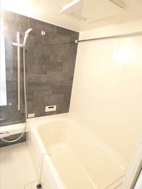 バス・シャワールーム　浴室