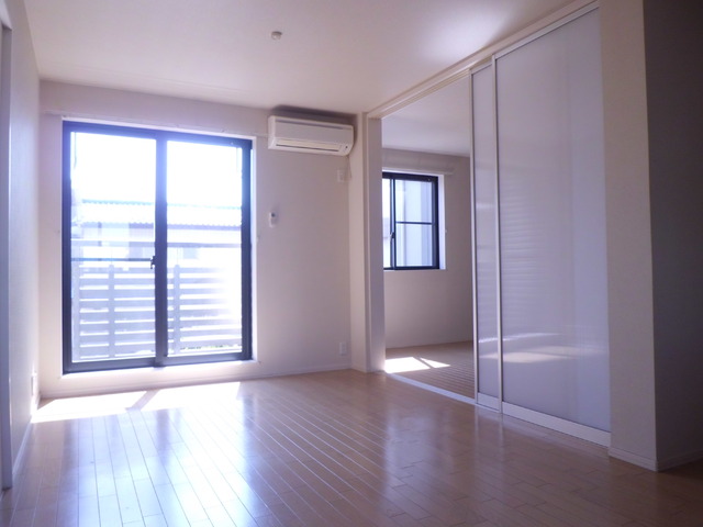 居室・リビング　リビング