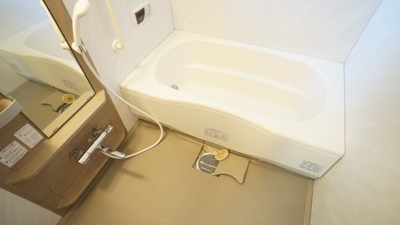 バス・シャワールーム　バス