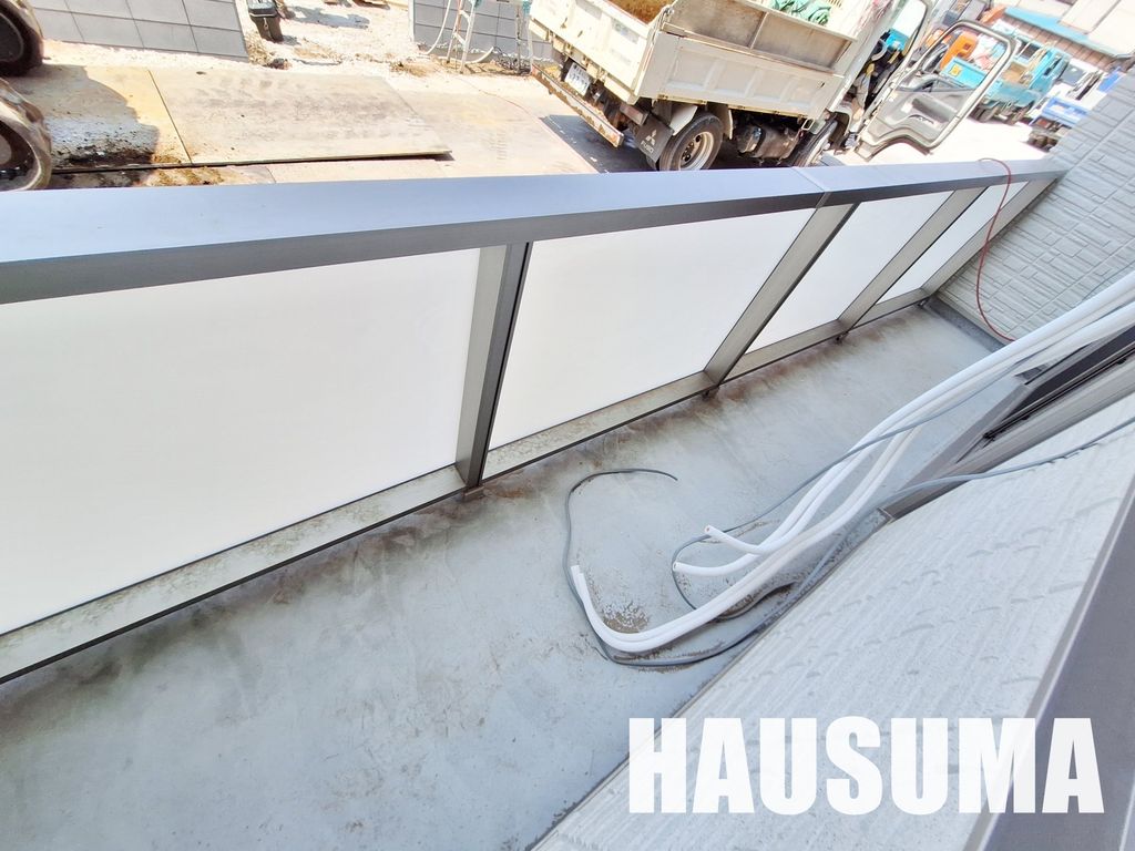 バルコニー　バルコニー