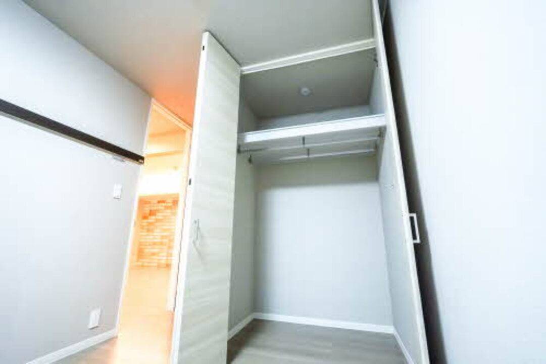 収納　クローゼット