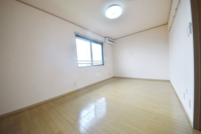 居室・リビング　別号室参照