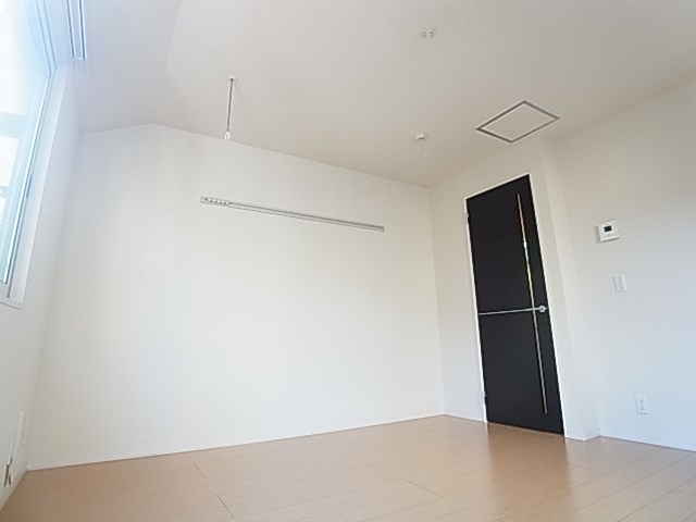 居室・リビング　別部屋