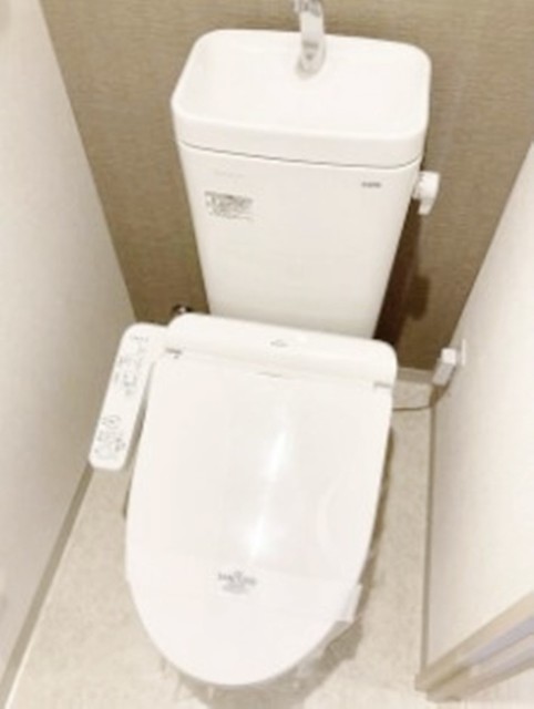 トイレ　同間取り参考写真