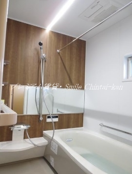 バス・シャワールーム