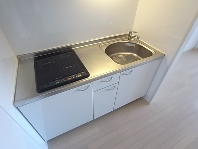 キッチン　二口IHシステムキッチンです。