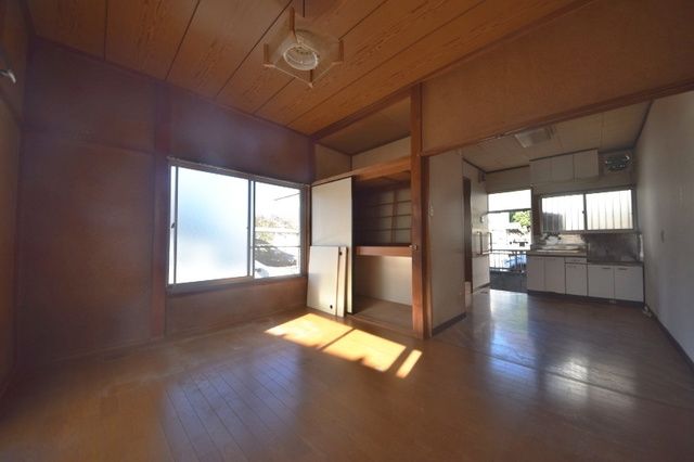 居室・リビング　★明るいお部屋★