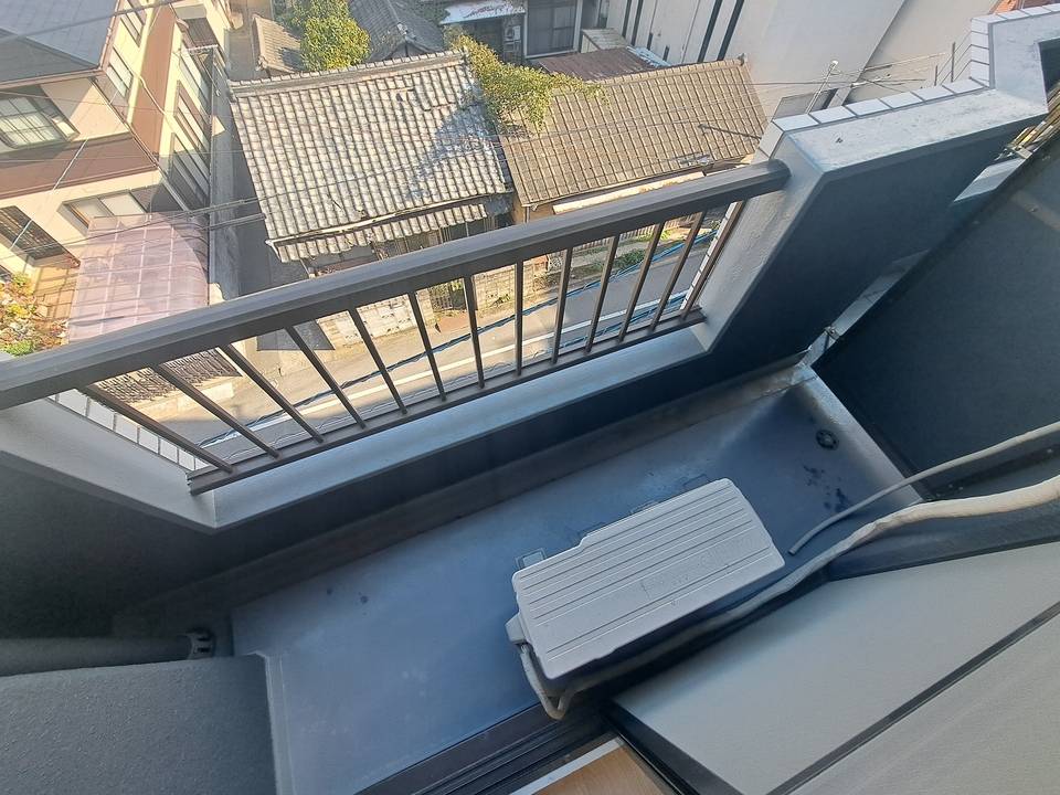 バルコニー　バルコニー