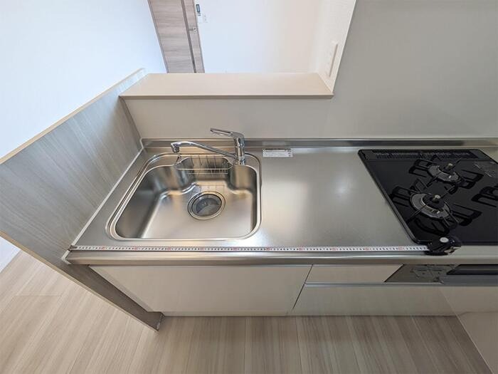 キッチン　3口コンロ・グリル付きです★