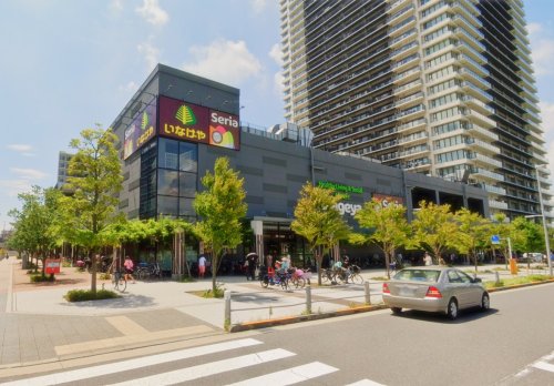 スーパー　いなげや 金町店（スーパー）まで948m