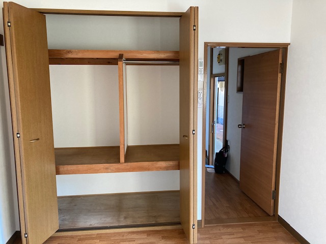 収納　天井高の収納